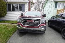 For Sale a 2016 GMC Sierra Crew Cab with short box - Photo 3