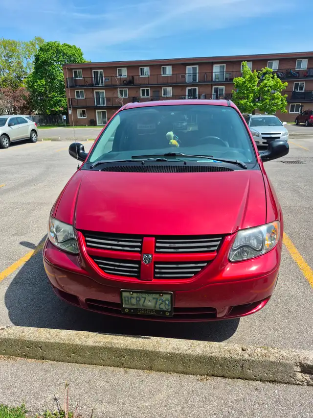 2005 dodge caravan - Photo 2