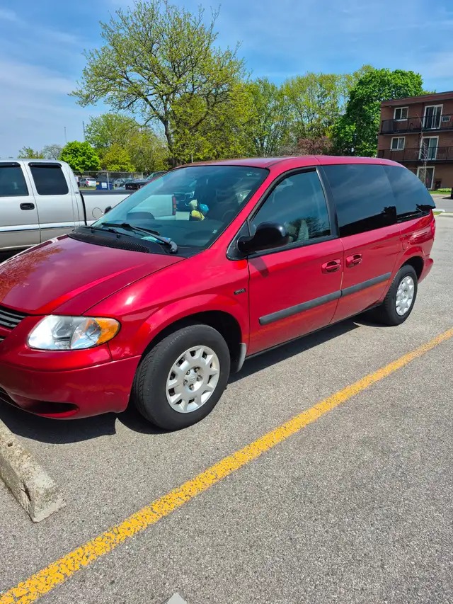 2005 dodge caravan - Photo 3