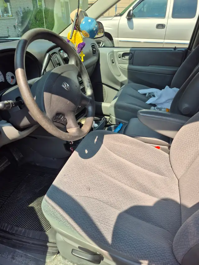 2005 dodge caravan - Photo 8