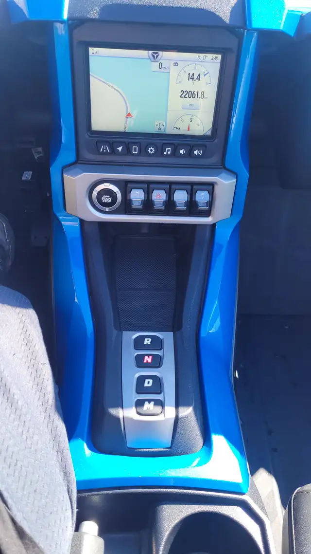 Polaris Slingshot SL Autodrive. - Photo 8