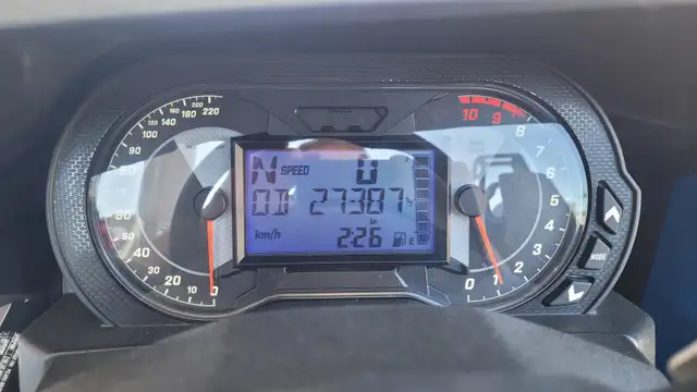 Polaris Slingshot SL Autodrive. - Photo 10