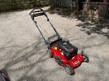 Toro 22'' Personal Pace Super Recycler Lawnmower