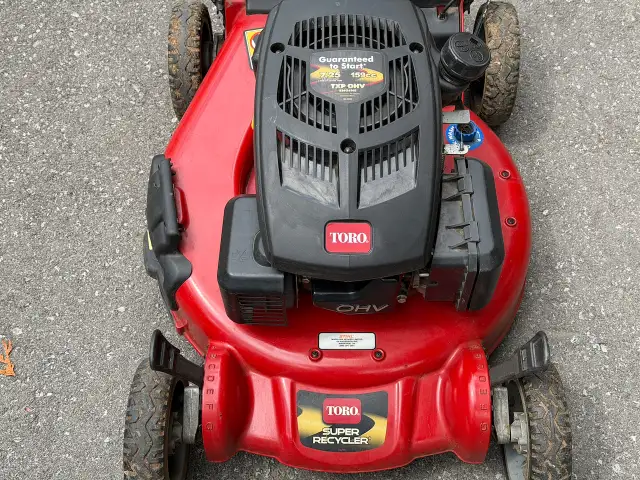 Toro 22'' Personal Pace Super Recycler Lawnmower - Photo 4