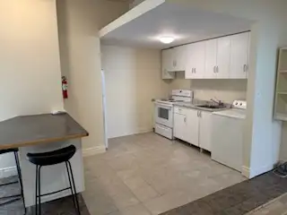 2 bedroom   den (or extra bedroom) - Photo 2