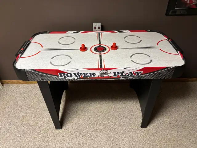 Free Air Hockey Table