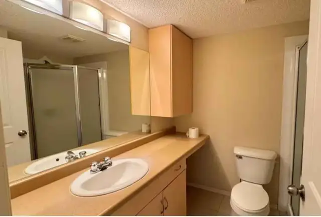 Room For Rent - Photo 3