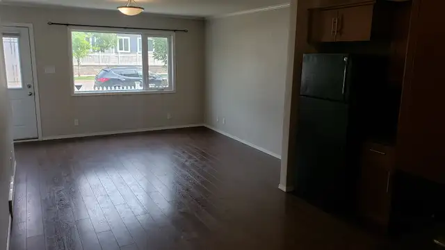 2 Bedroom Townhouse/Condo - Photo 2