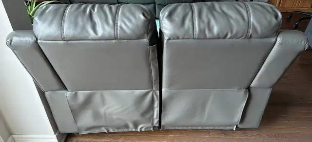 Moving Sale- Leather recliner sofa - Loveseat - Photo 3