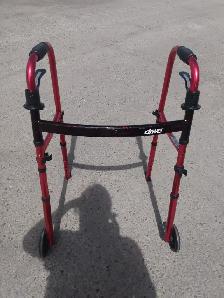 2 wheeled Walker - Photo 2