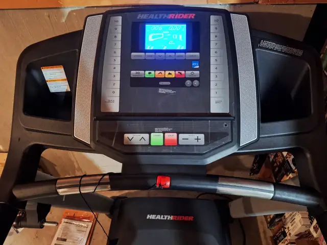 Healthrider H70T Proshox2 Treadmill - Photo 3