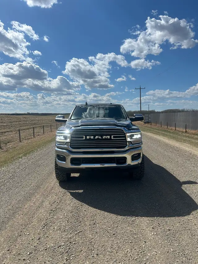 2022 dodge ram 3500 diesel - Photo 3