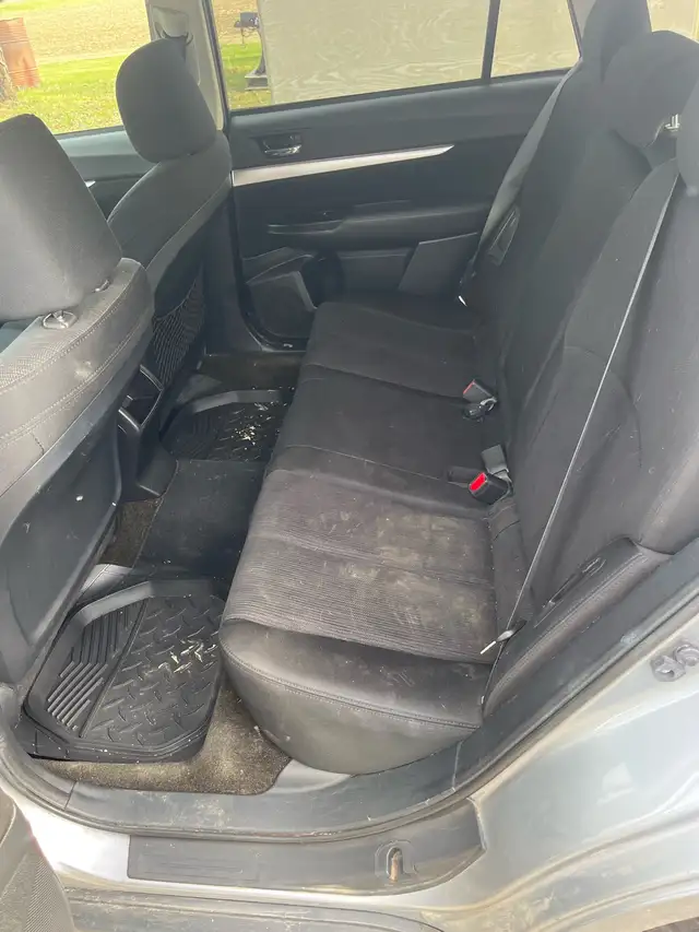 Subaru outback - Photo 5