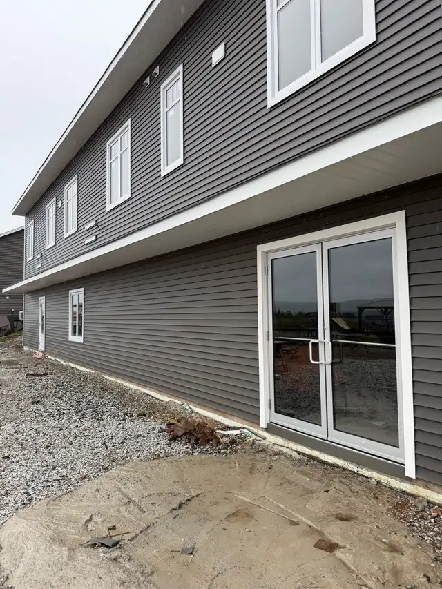 Commercial space for lease - Photo 3