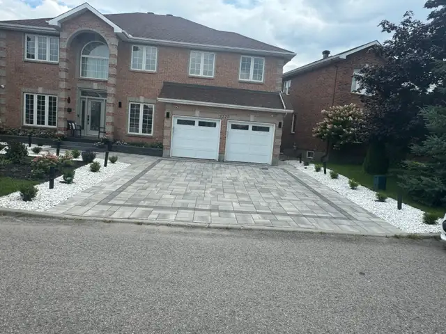 interlock landscape - Photo 3
