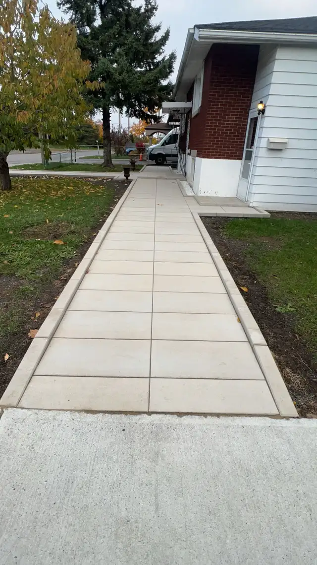 interlock landscape - Photo 9
