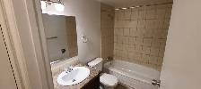 SPACIOUS – RENOVATED – PET FRIENDLY - Photo 6