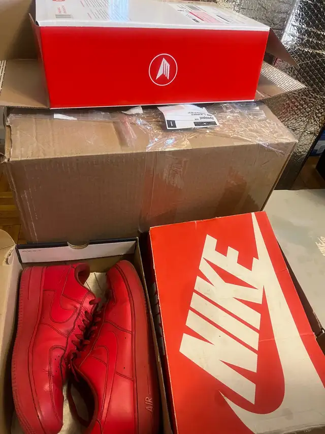 hNIKE, PUMA JORDAN LIQUIDATION SALES, SIZE M-L, $20-$60 EACH