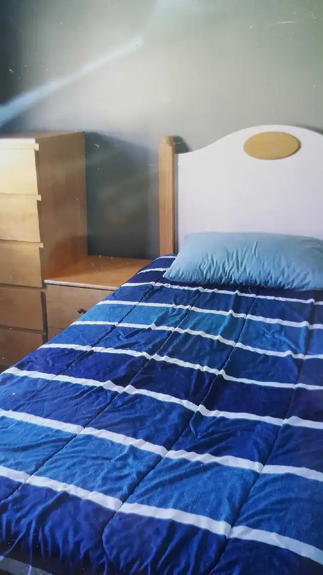 West Hamilton Room for Rent - Photo 8