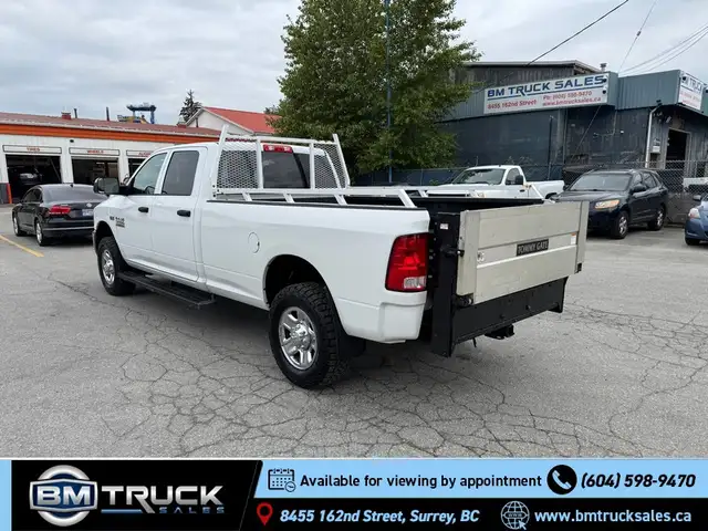 2018 Ram 3500 SXT Crew Cab / 8 Ft Long Box / Power Lift Gate - Photo 8