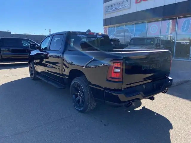2026 Ram 1500 Express - Photo 7