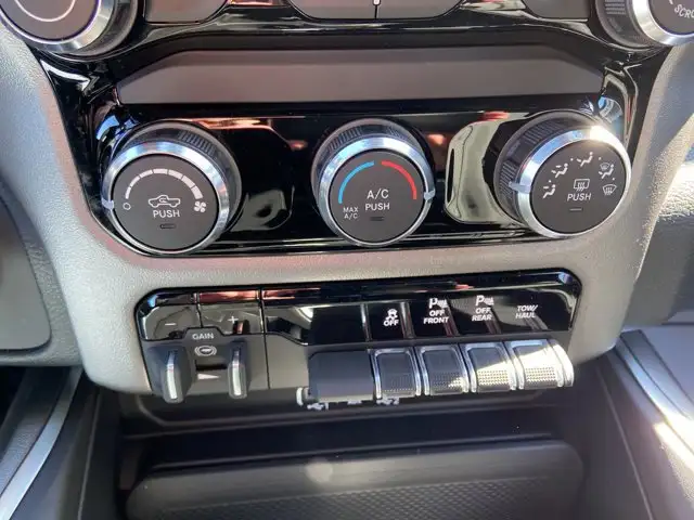 2026 Ram 1500 Express - Photo 20