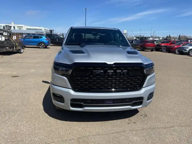 2026 Ram 1500 Express - Photo 2