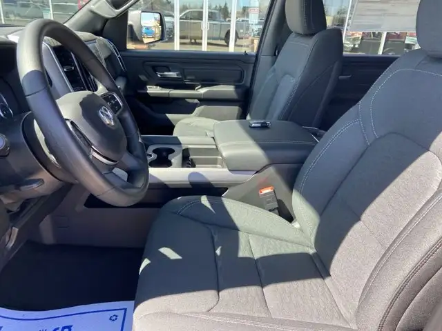 2026 Ram 1500 Express - Photo 11
