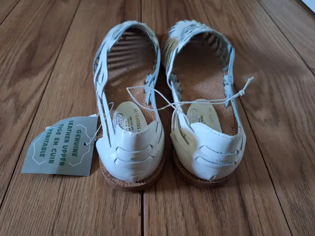 Women’s Sentiments Genuine Leather Flat Shoes - New - Photo 5