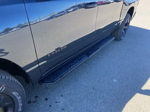 2026 Ram 1500 Express - Photo 9