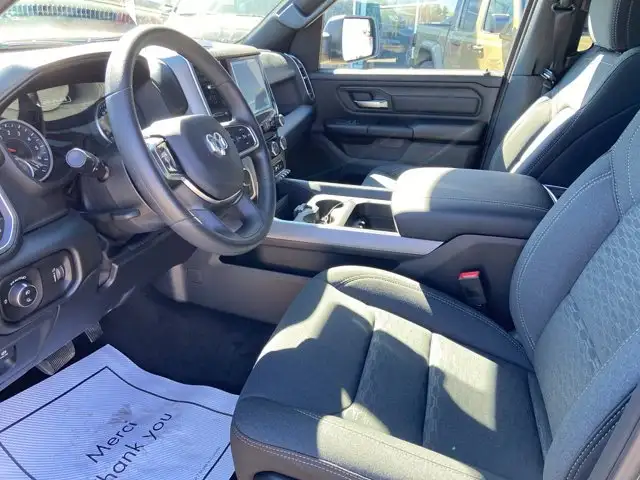 2026 Ram 1500 Express - Photo 10
