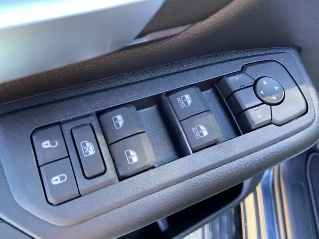 2026 Ram 1500 Express - Photo 13