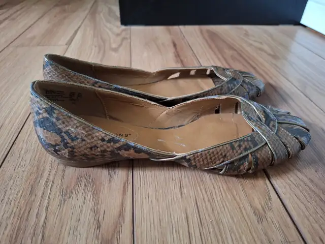 Women’s Predictions Snakeskin Flat Shoes - New - Photo 5