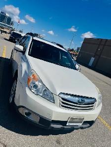 2012 Subaru Outback AWD 3.6R ( LOW KM )