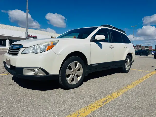 2012 Subaru Outback AWD 3.6R ( LOW KM ) - Photo 4