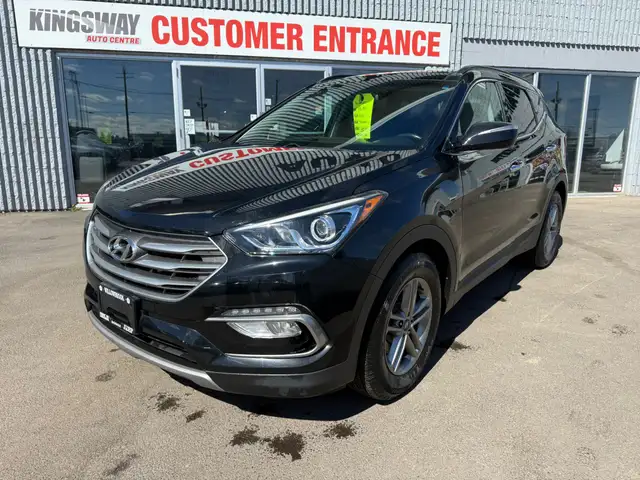 2017 Hyundai Santa Fe Sport AWD / 2.4L