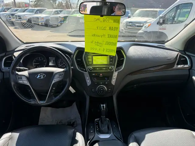 2017 Hyundai Santa Fe Sport AWD / 2.4L - Photo 16