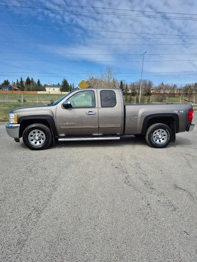 2012 Chevy Silverado K1500LS Cheyenne Edition - Photo 2
