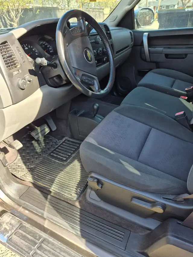 2012 Chevy Silverado K1500LS Cheyenne Edition - Photo 5