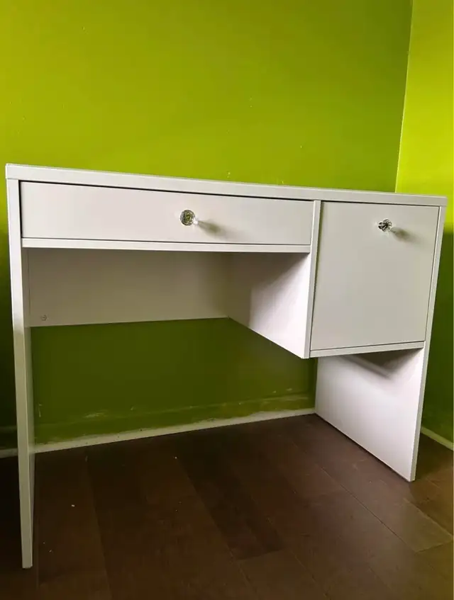IKEA Vanity White Makeup Dresser - Photo 5