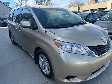 2011 Toyota Sienna LE NEW SAFETY CLEAN TITLE 8 PASSENGER