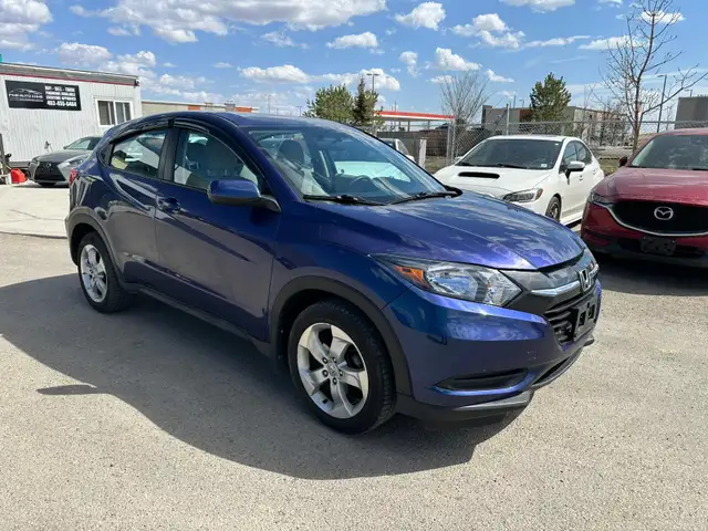 2016 Honda HR-V LX AWD | Backup Camera, Bluetooth - Photo 3