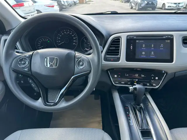 2016 Honda HR-V LX AWD | Backup Camera, Bluetooth - Photo 12
