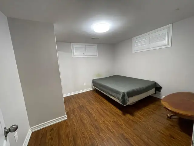 Basement apartment for rent - Location ! - Photo 8