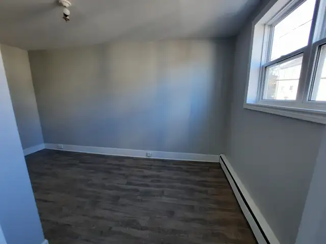 134 Guilford St - Photo 3