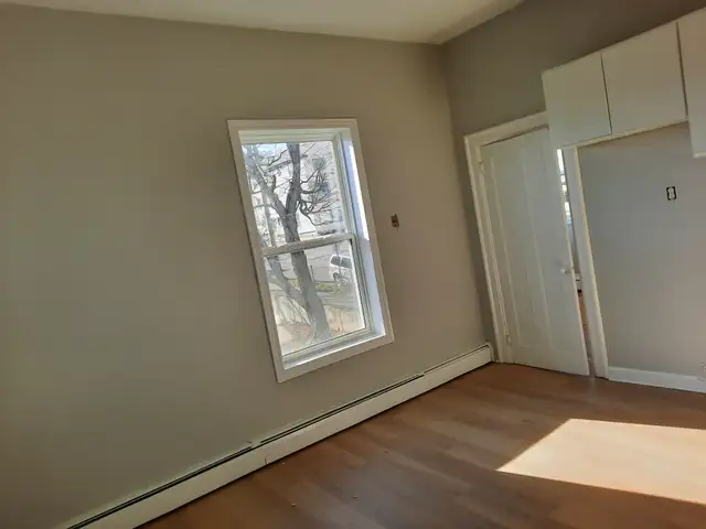 134 Guilford St - Photo 5