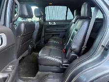 2014 Ford Explorer XLT 4WD / 7 SEATER / LEATHER LOADED - Photo 11
