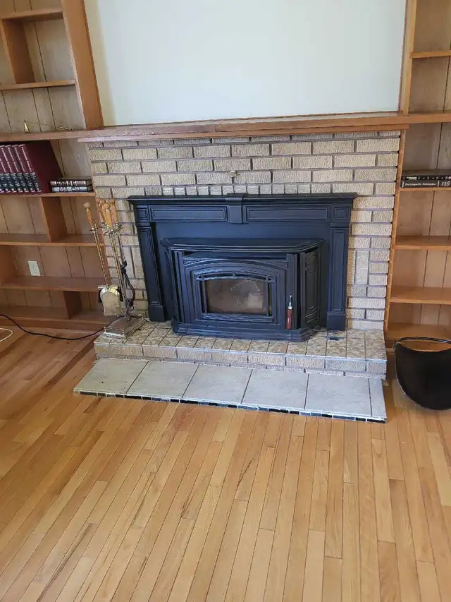 4 bedroom 2 bath executive home for rent