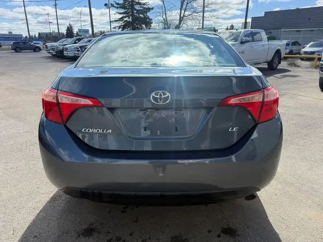 2017 Toyota Corolla - Photo 4