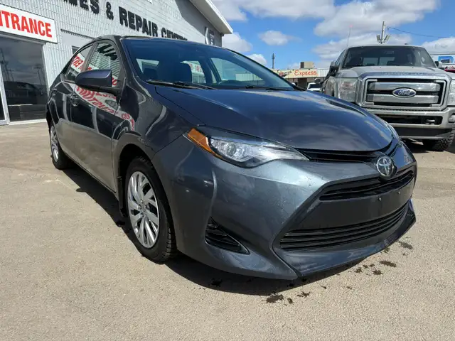 2017 Toyota Corolla - Photo 7
